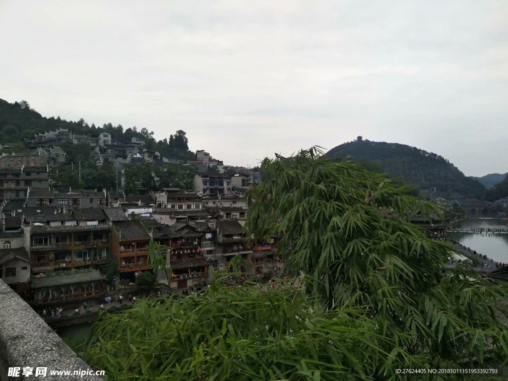 凤凰古城