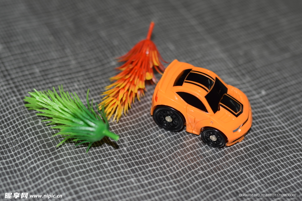玩具车
