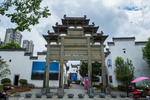湖边古村落
