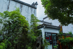 湖边古村落