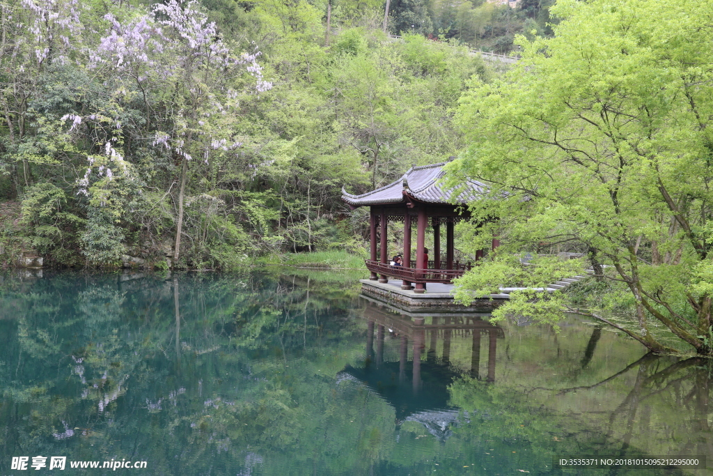 近水楼台