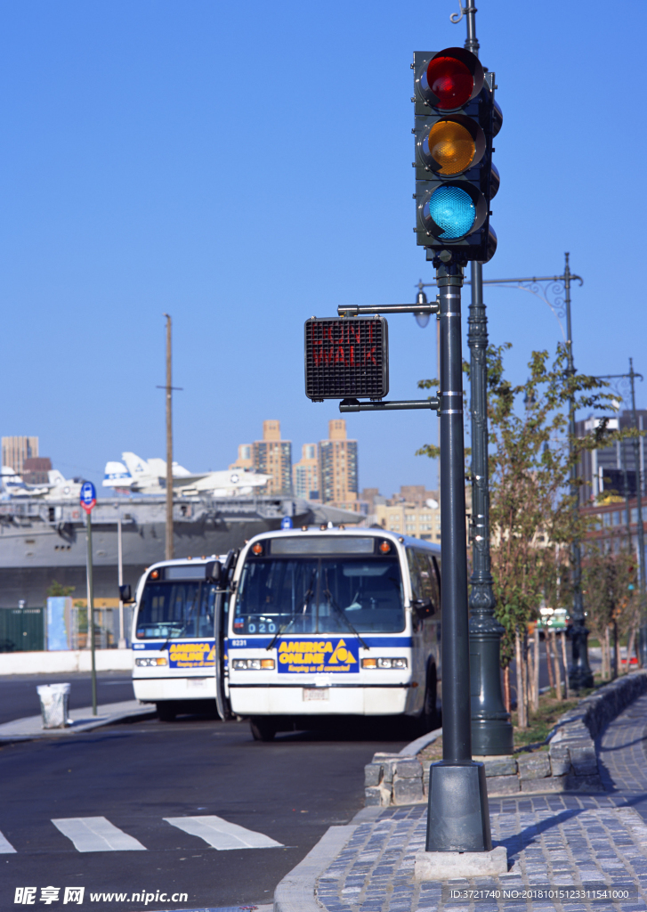 道路