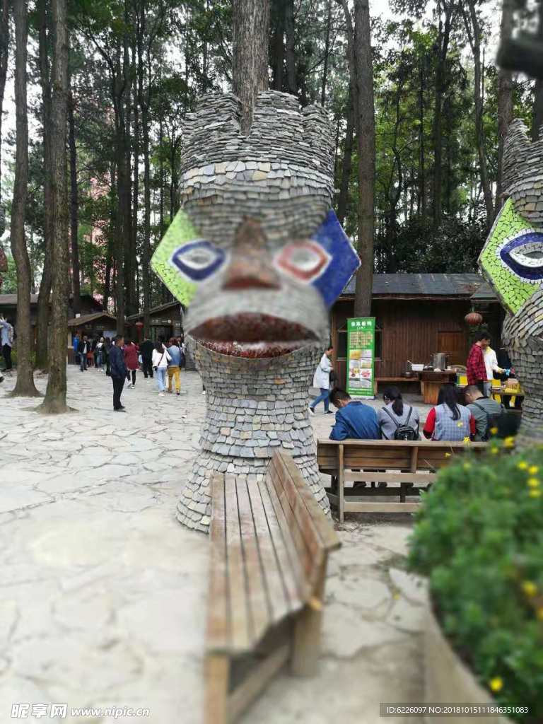 朦胧的眼