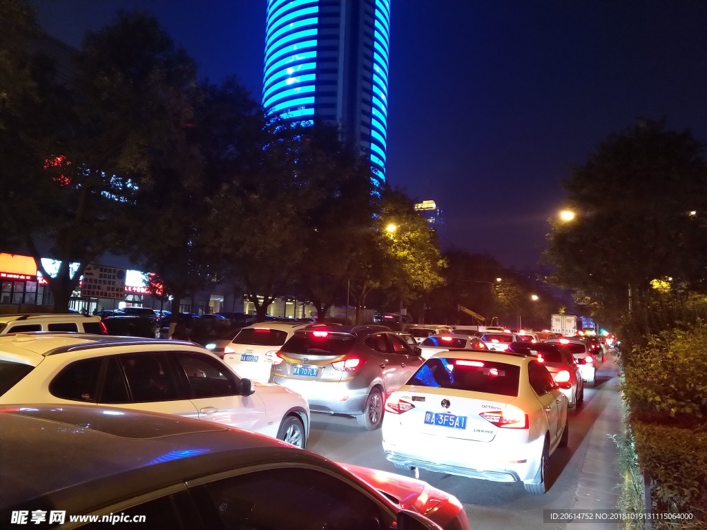 拥堵的城市交通