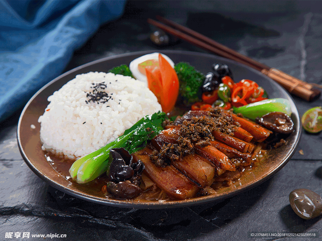 红烧肉盖饭