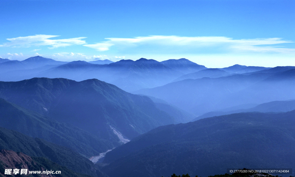 群山风景
