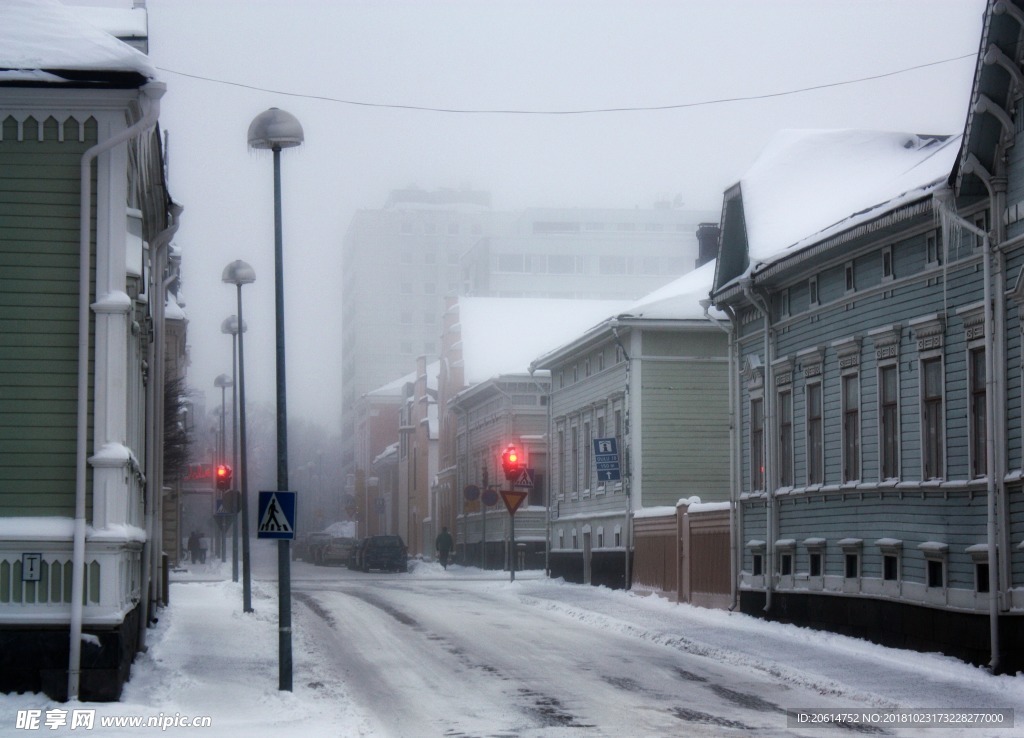 冬日里的城市街道风景