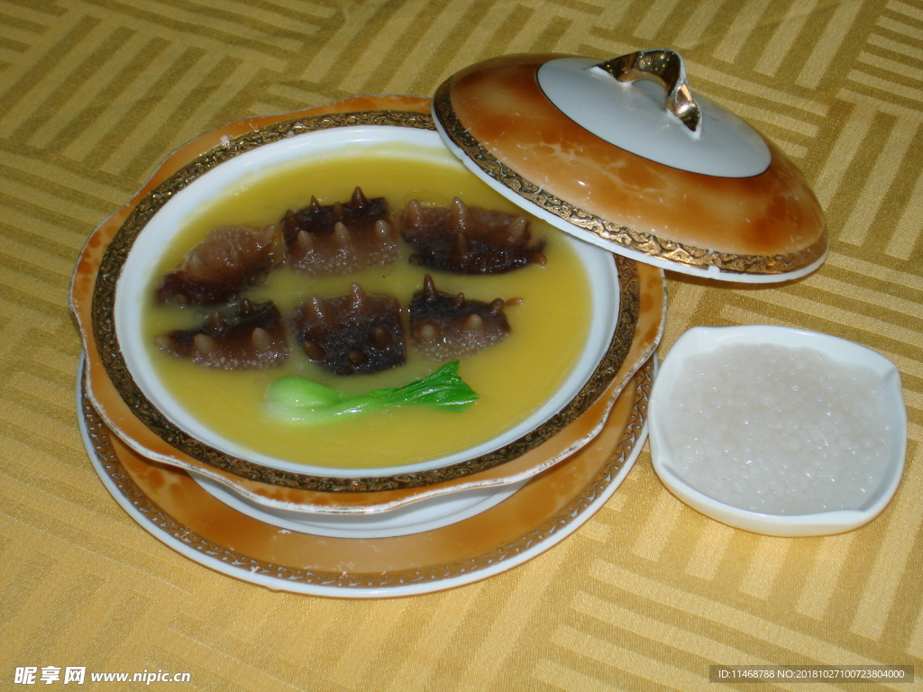 海参煲