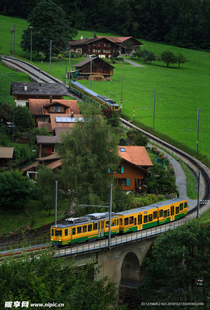 瑞士小镇铁路