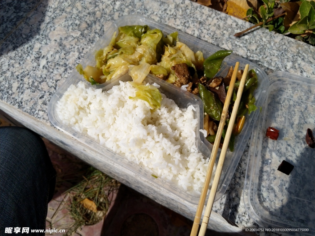 快餐米饭