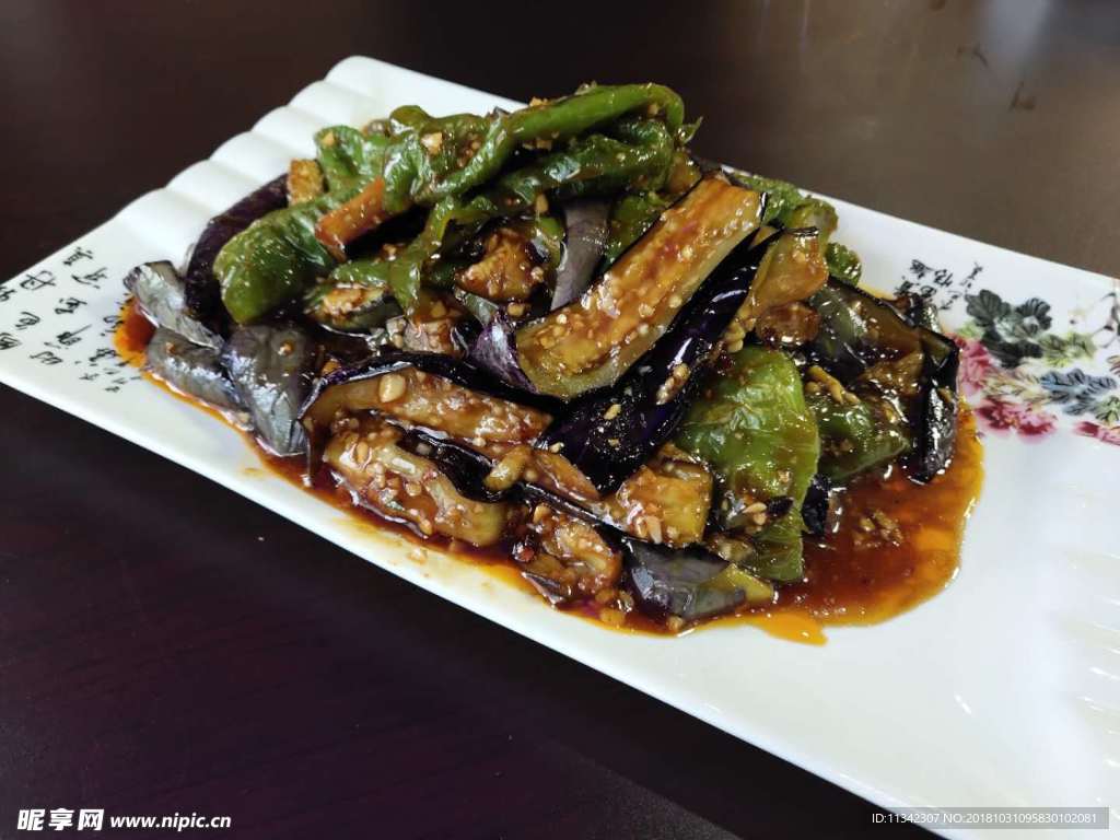 怪不得饭店的辣椒炒肉好吃，原来是这样做的，难怪这么好吃_凤凰网视频_凤凰网