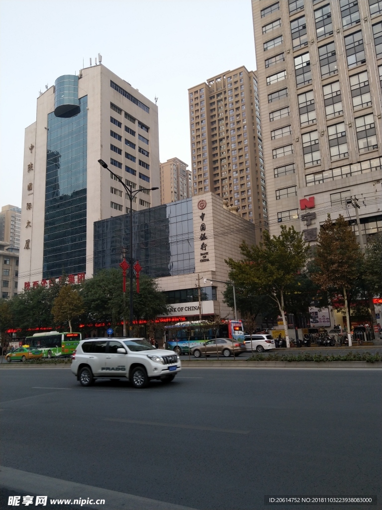 城市高楼大厦