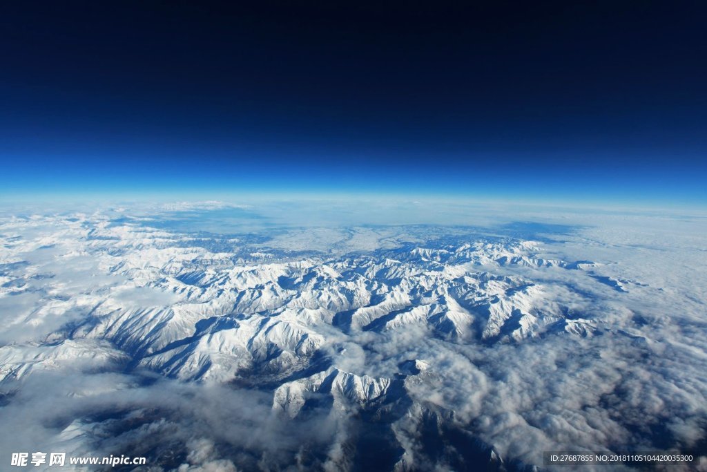 高山雪景