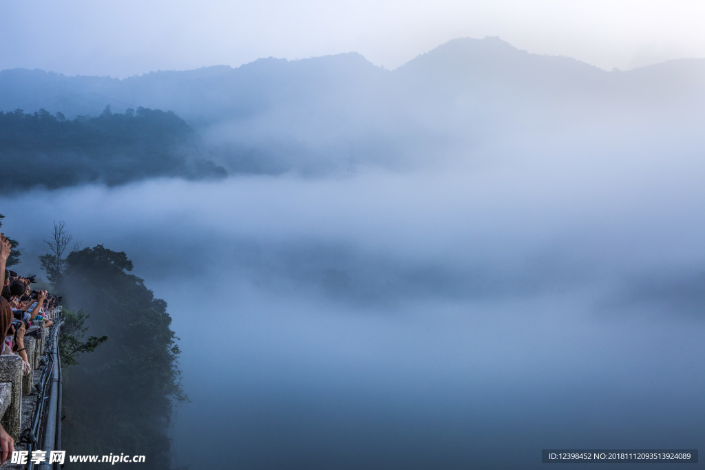 高山云海