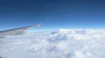 飞机拍摄 唯美蓝天白云的美景