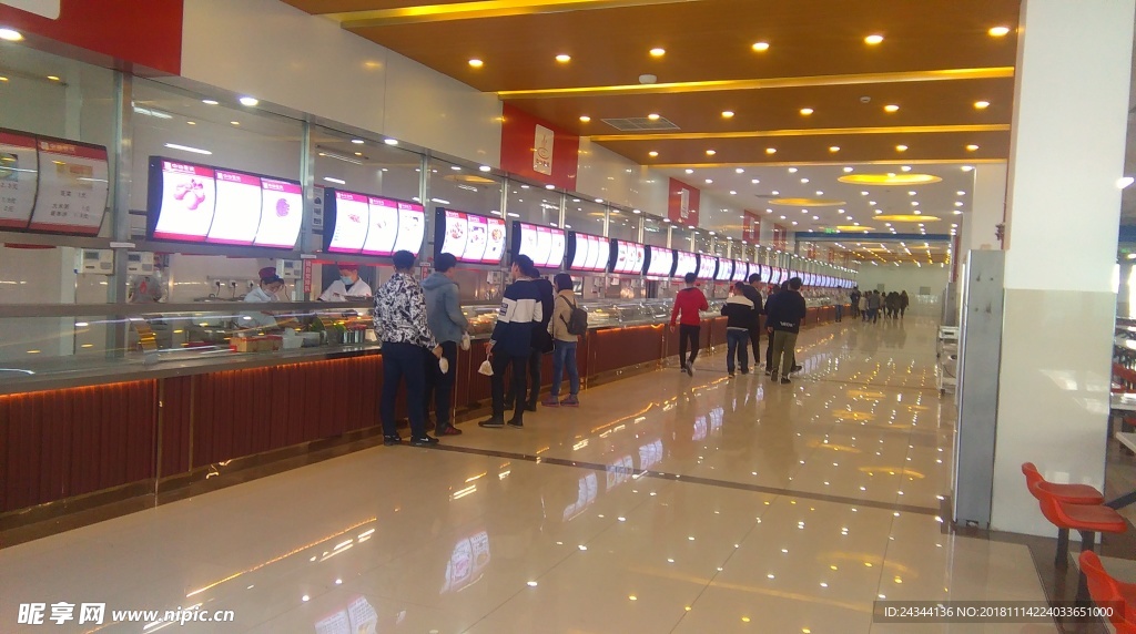 校园食堂