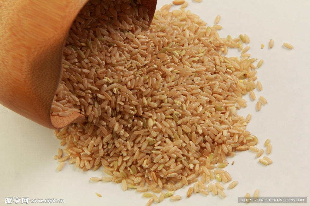 糙米高清图