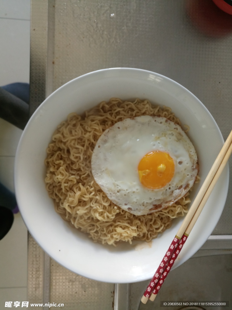 方便面煎蛋