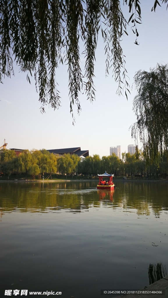 湖面美景