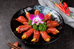 火锅菜品泡椒牛肉