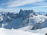 高原雪山