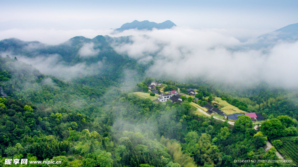 云雾山路