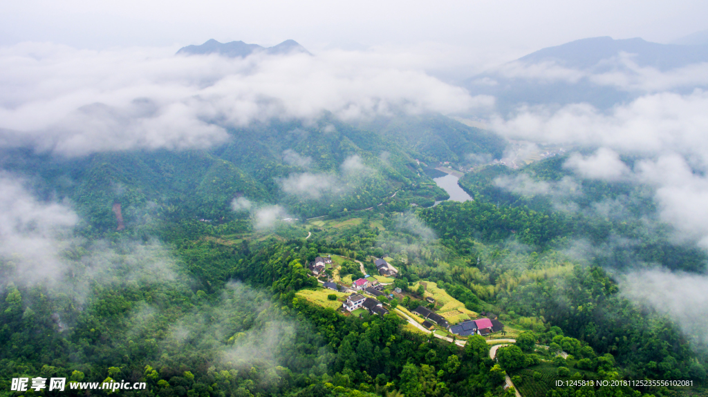 云雾山乡