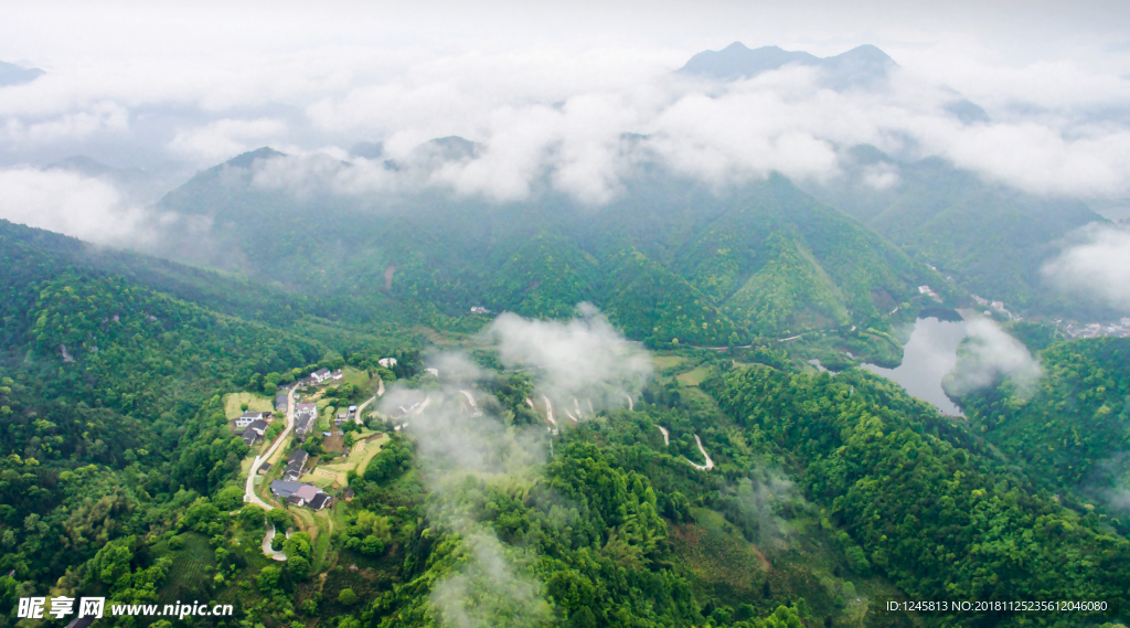 云雾山路