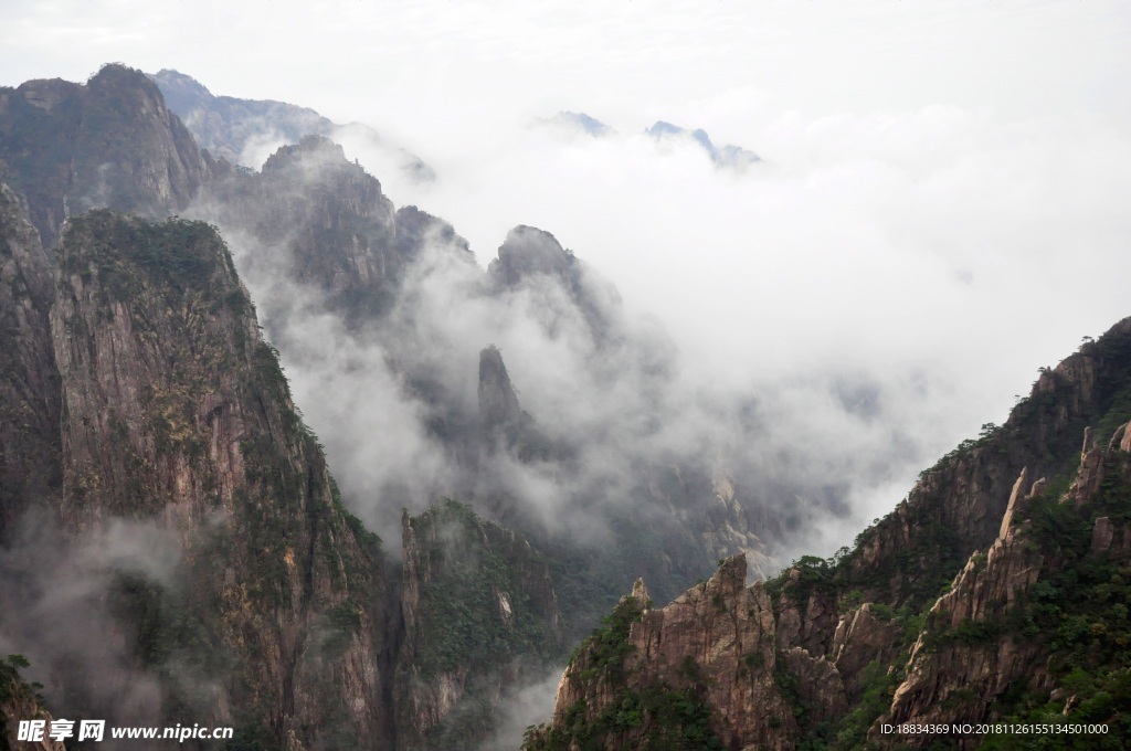 禅意 远山 山