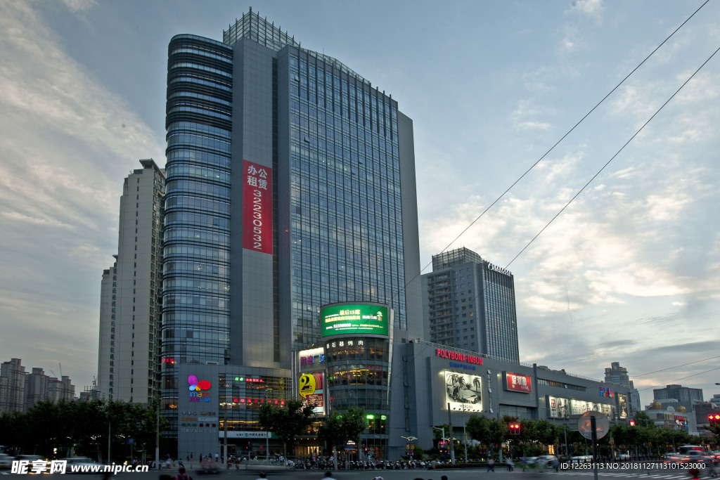 武宁路我格广场