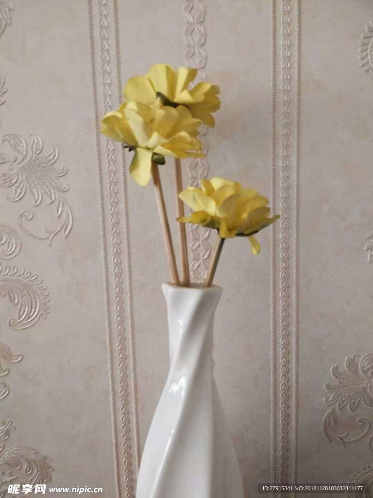 花与瓶