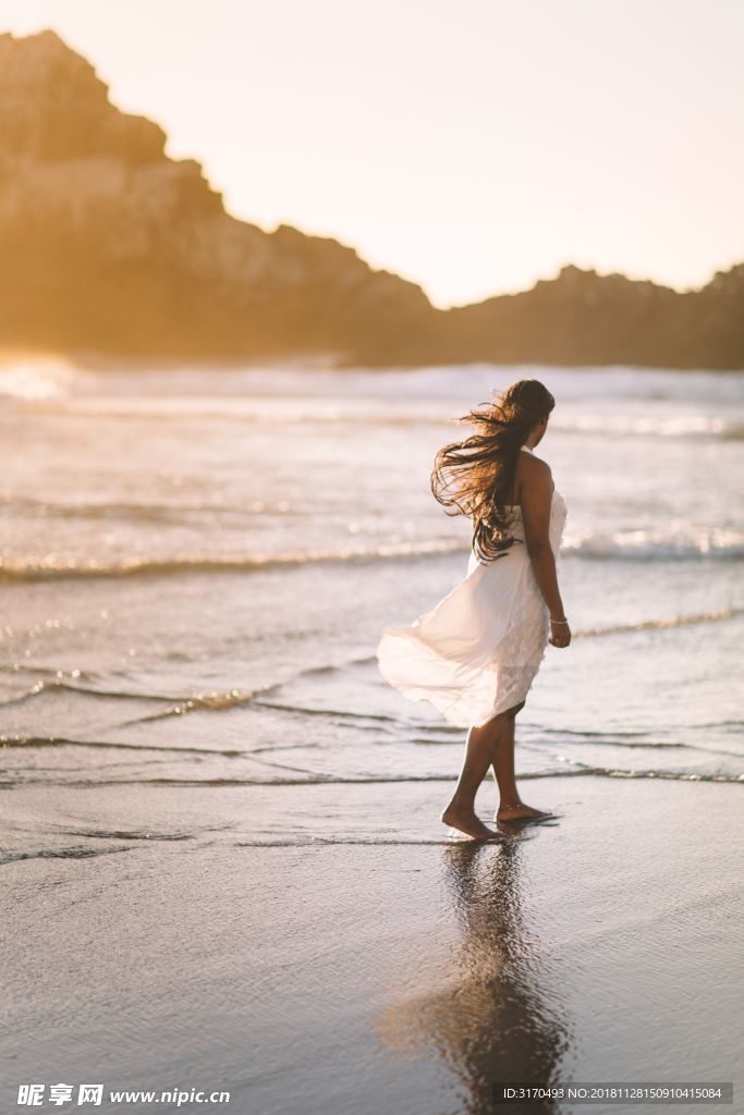 海边美女