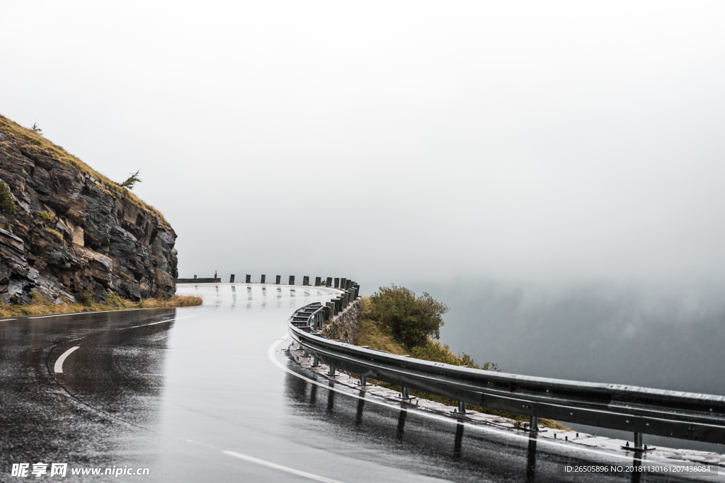 山路