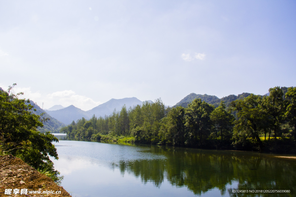 秋浦河