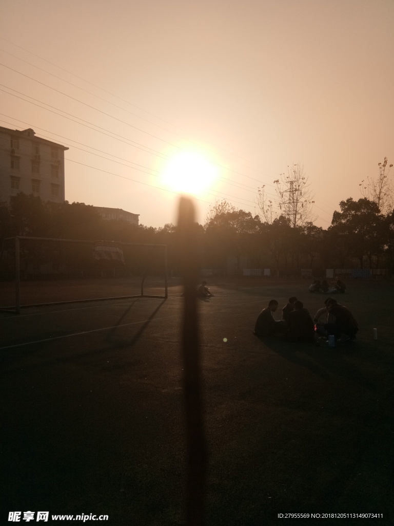 黄昏