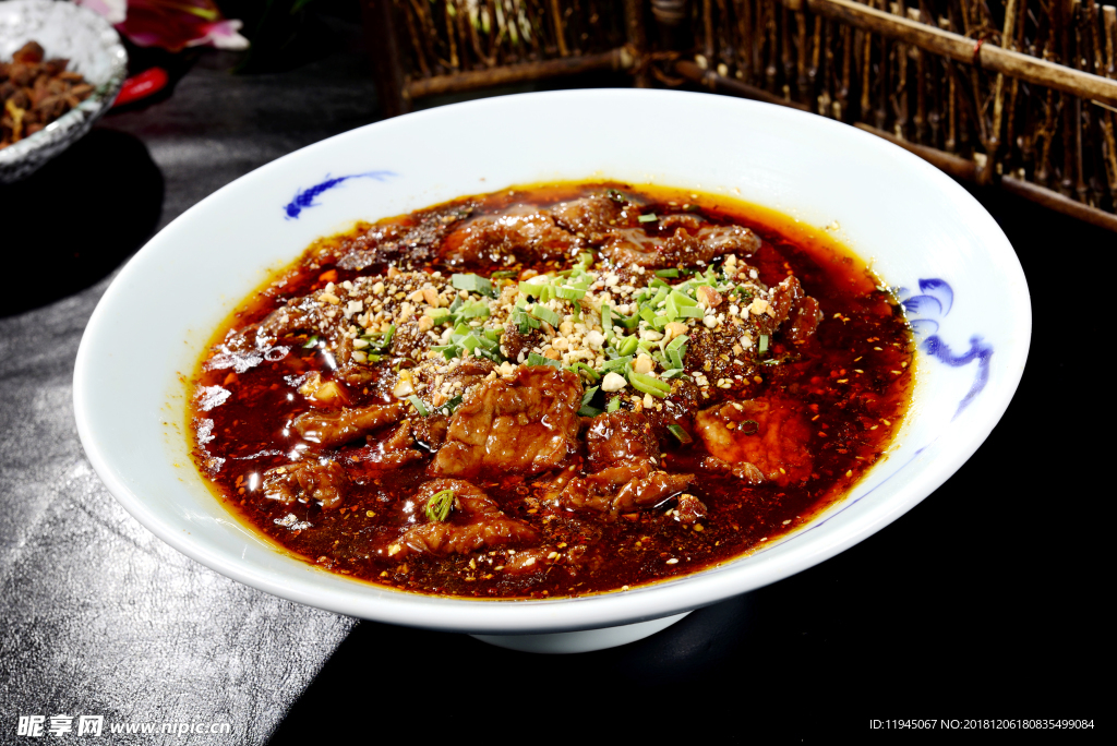 水煮嫩牛肉