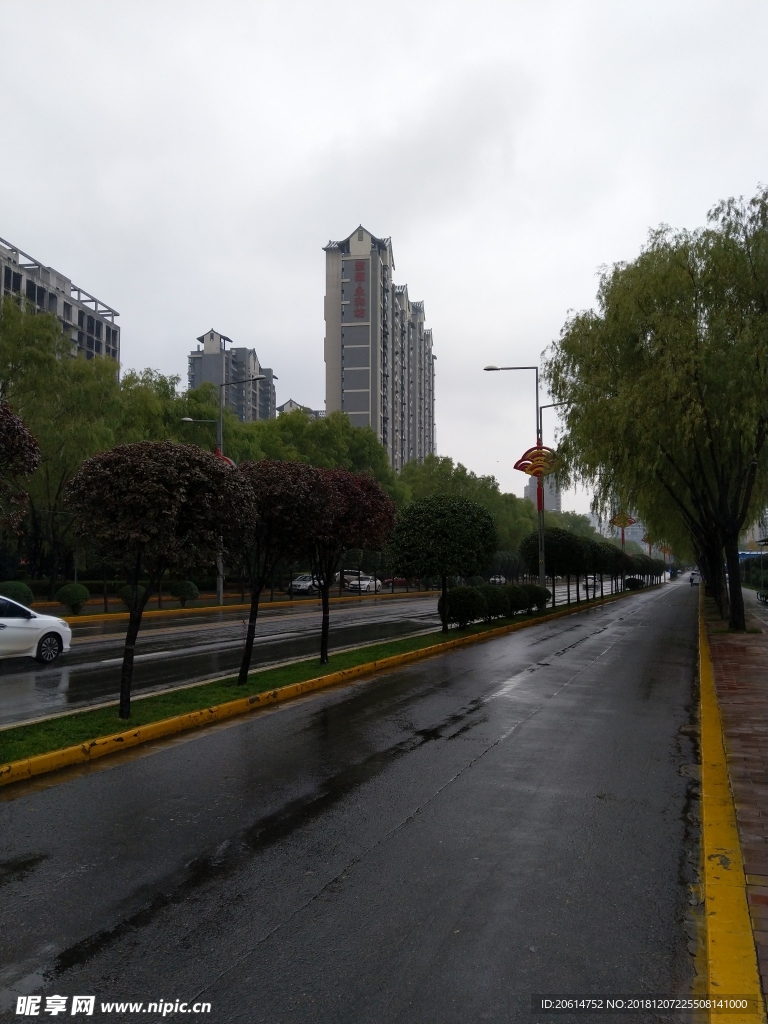 雨天的城市风景