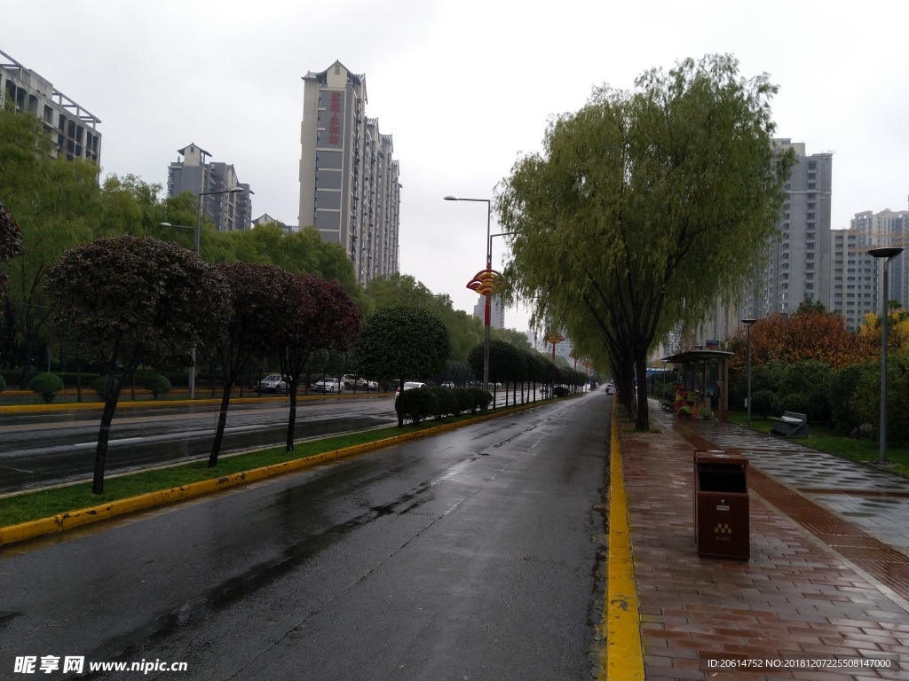 雨天的城市风景