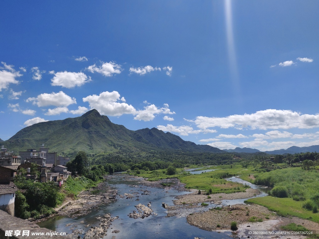 铅山县永平镇鹅湖山