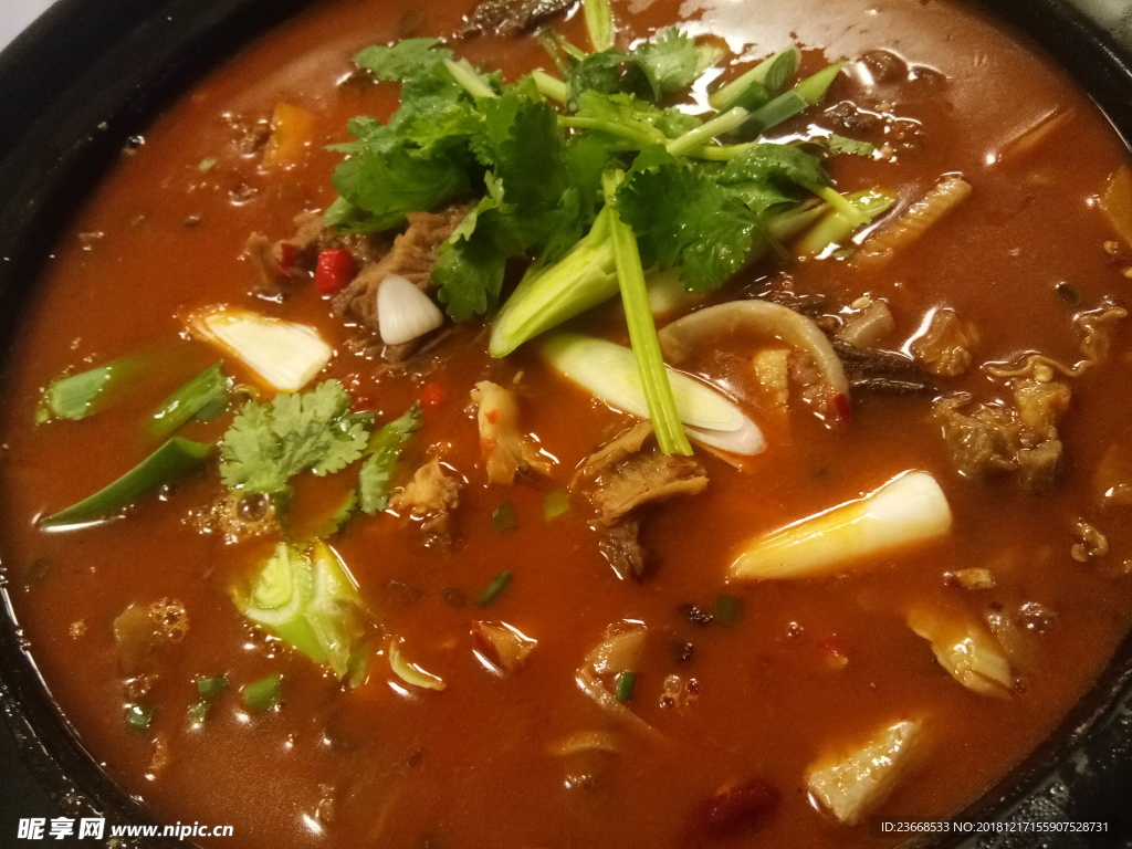 牛三菌 牛腩煲 牛肉煲