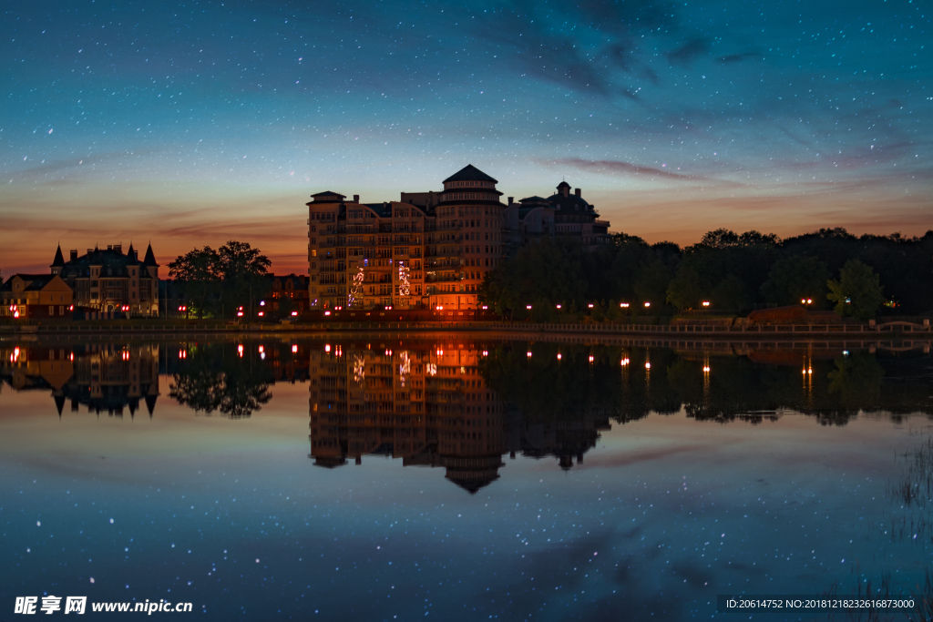 夜色下的城市风景