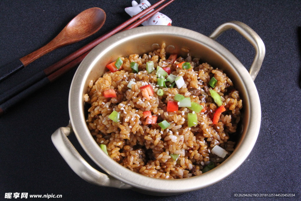 牛肉粒炒饭