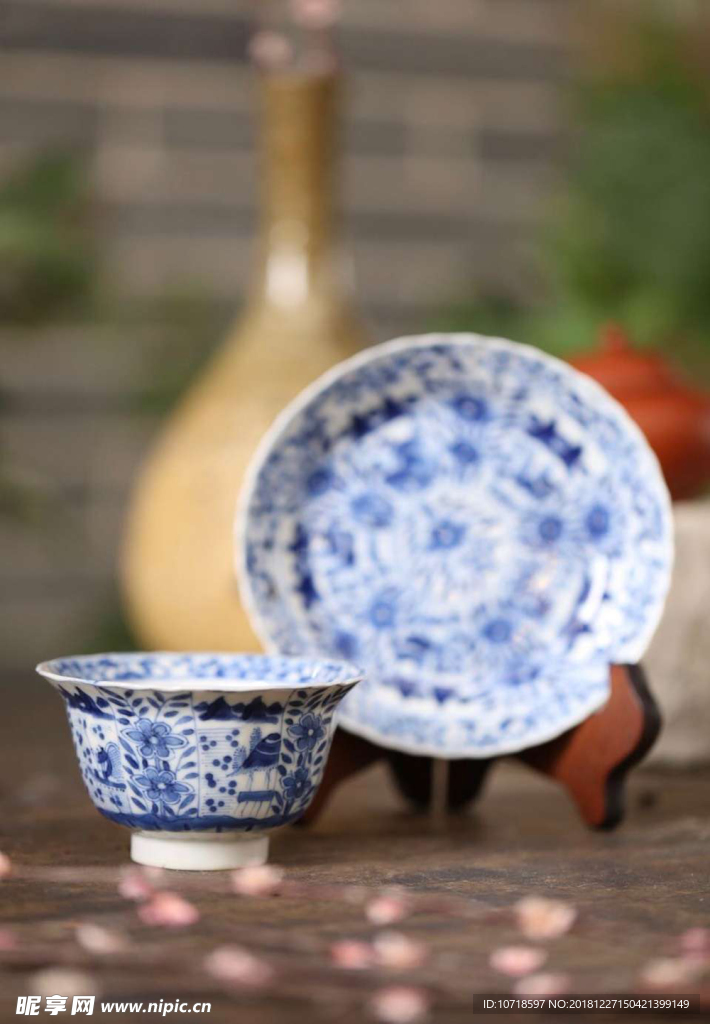 青花器