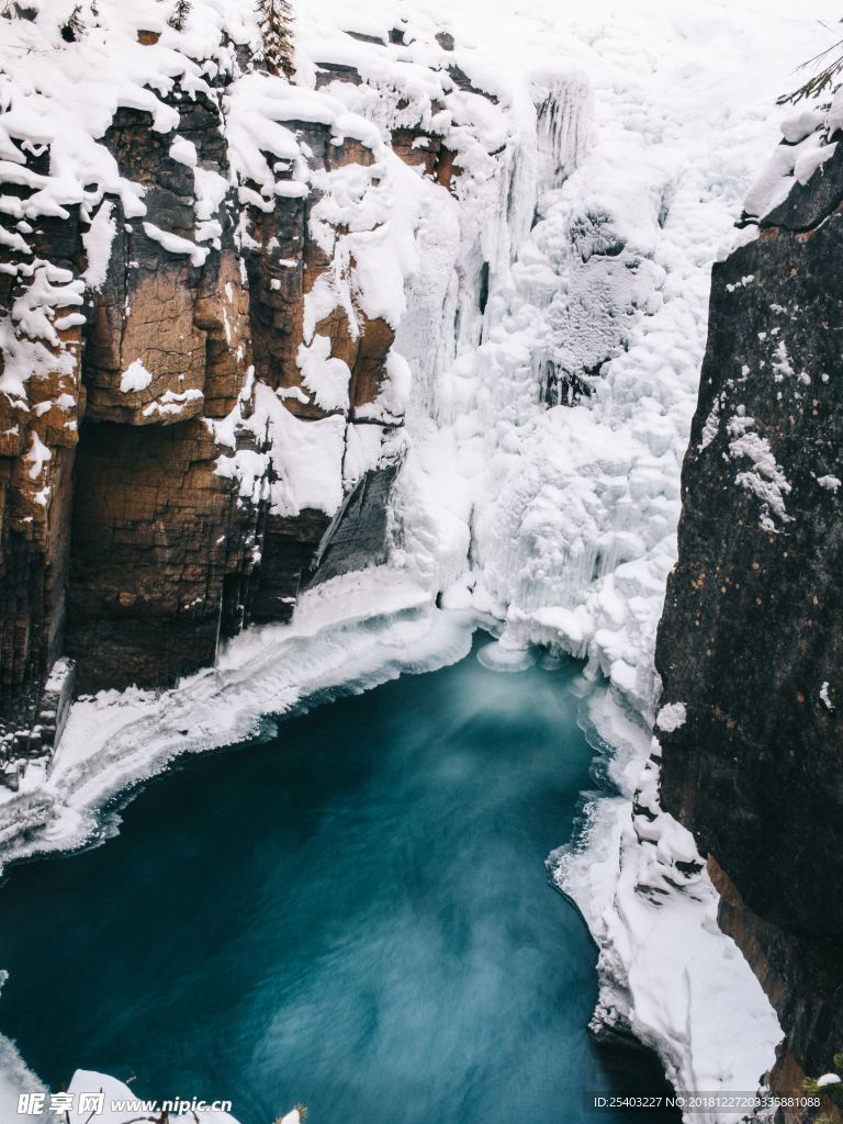 雪山