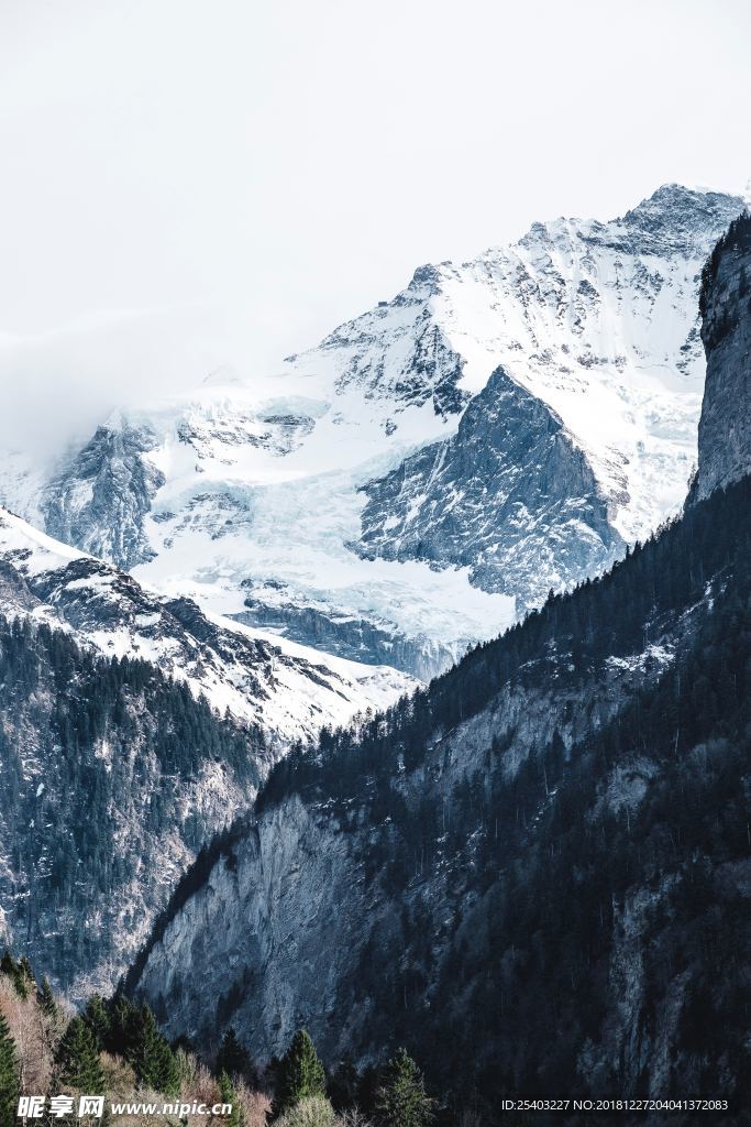 雪山