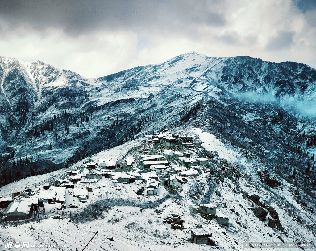 雪山