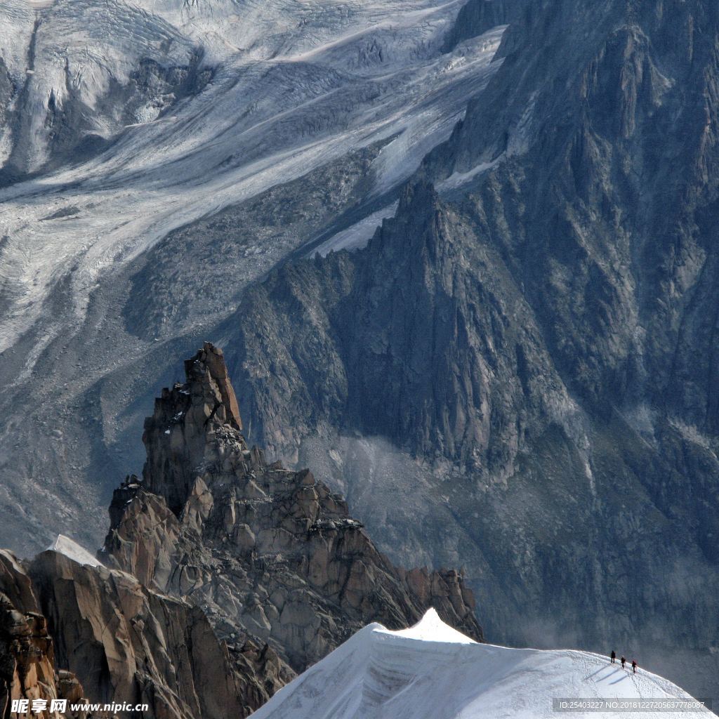 雪山