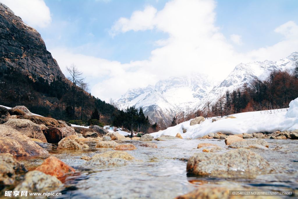 雪山