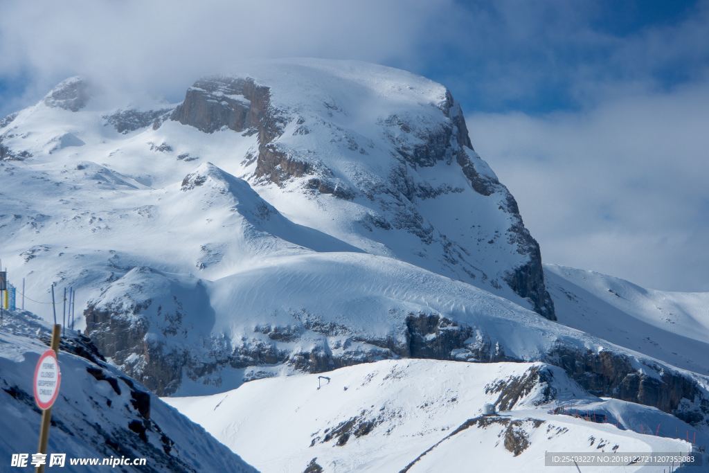 雪山