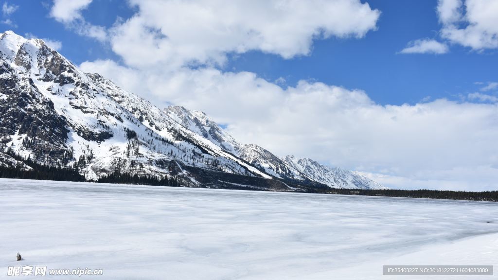 雪山